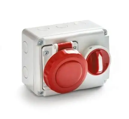 Interlocked Socket