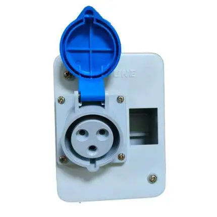 BALS 1202 DP 32A 3 PIN NEPTUNE AC BOX WITH PLUG & SOCKET